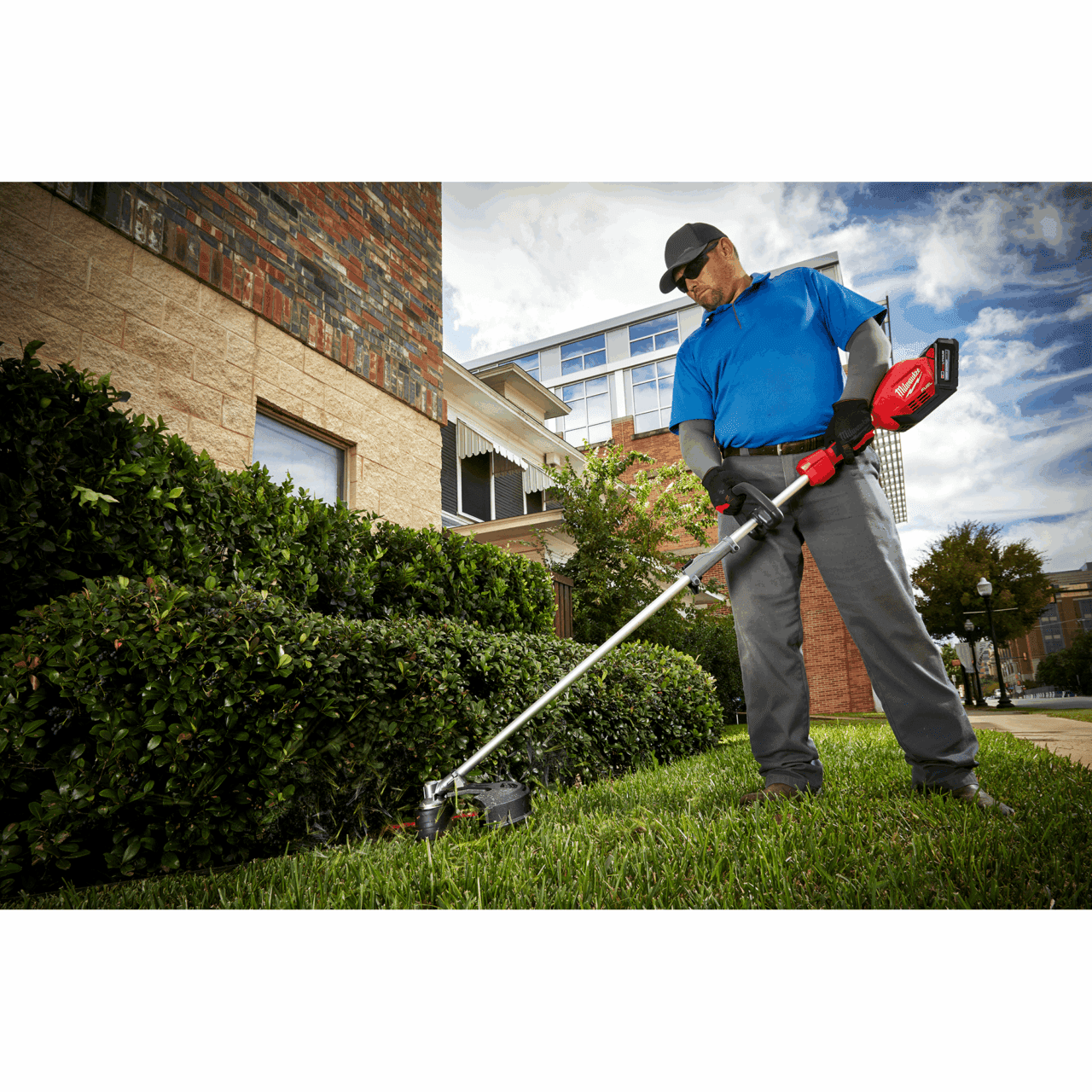 M18 FUEL™ QUIK-LOK™ String Trimmer Attachment - Image 3
